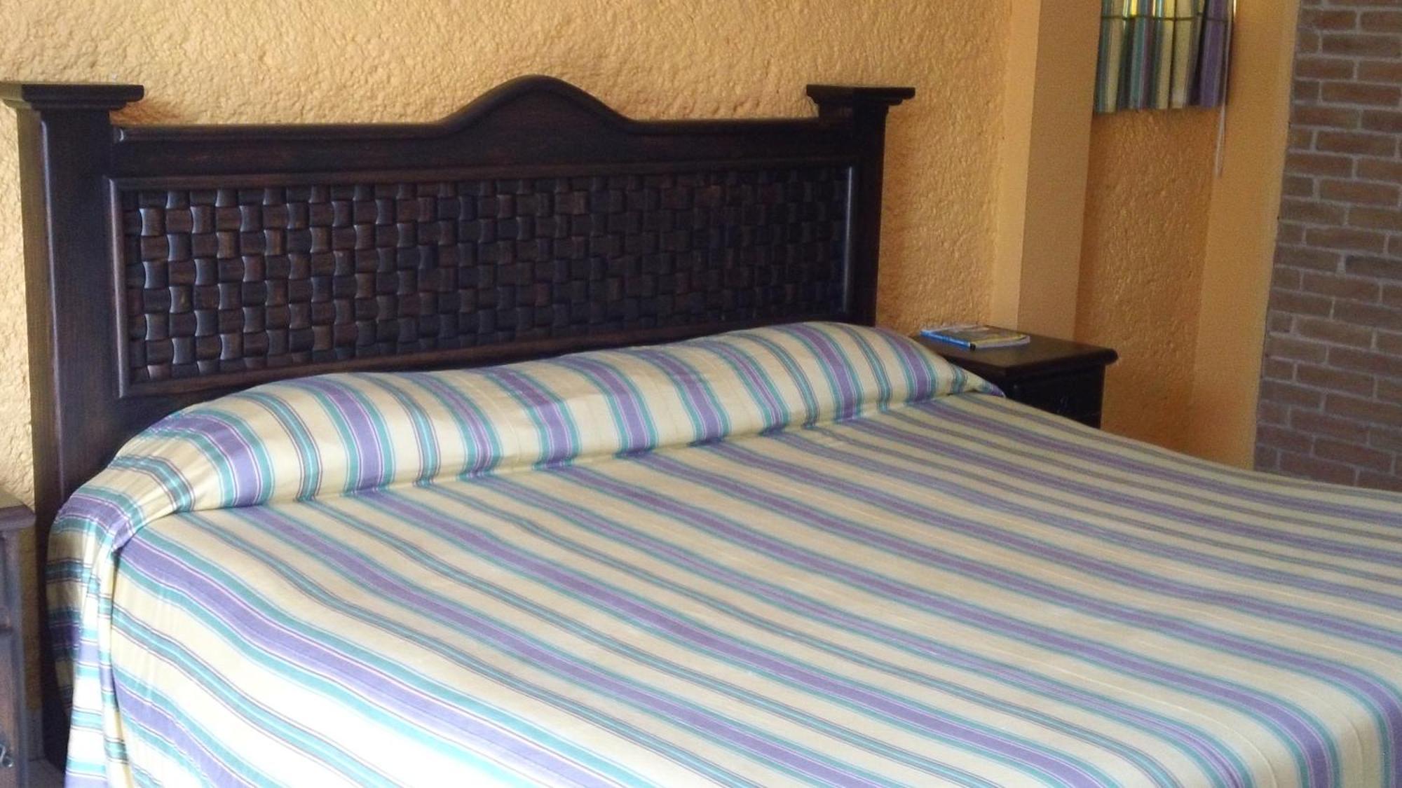 Hotel Villa Monarca Inn Zitácuaro Quarto foto