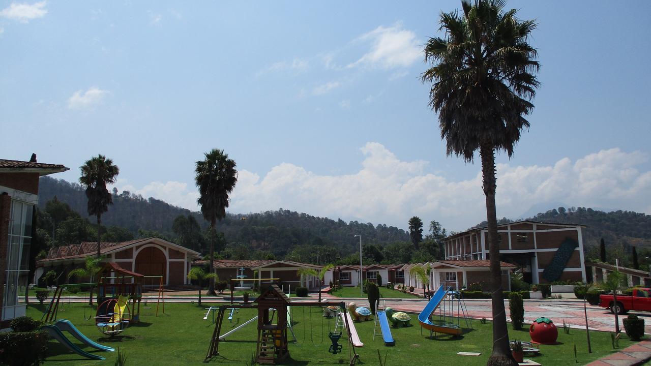 Hotel Villa Monarca Inn Zitácuaro Exterior foto