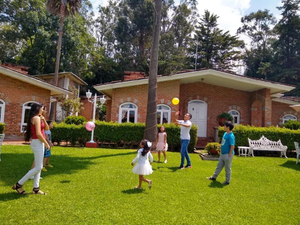 Hotel Villa Monarca Inn Zitácuaro Exterior foto